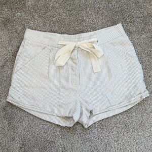 Aritzia Wilfred linen Cream Striped Shorts 6